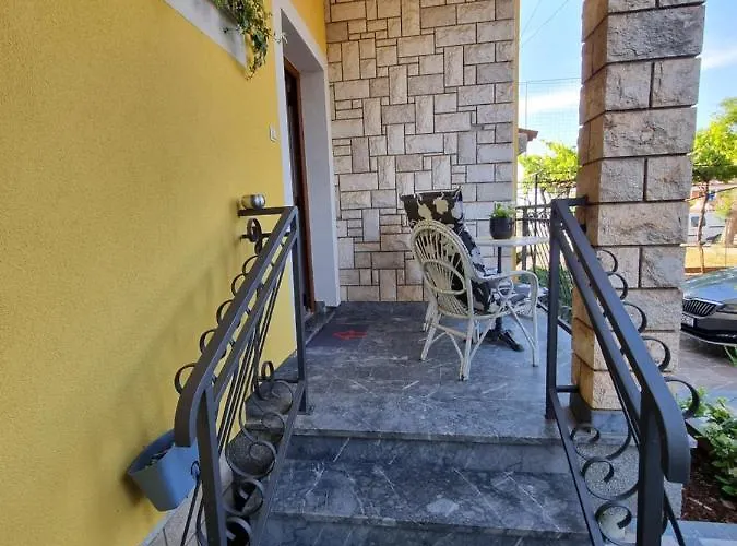 App Paris 6 * Umag